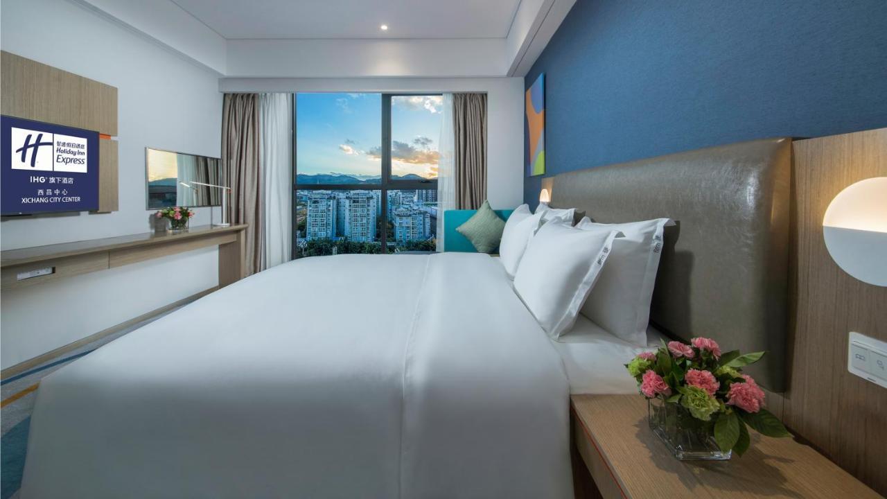 Holiday Inn Express - Xichang City Center By Ihg المظهر الخارجي الصورة
